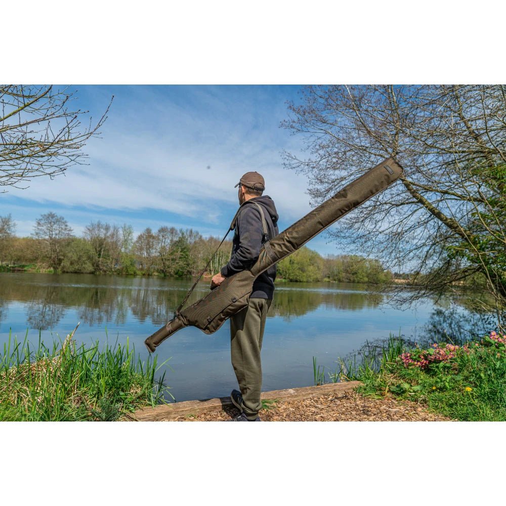 Avid Carp - Compound Luggage Single Rod Sleeve | 10Ft - Hengelsport De Goeie Vangst