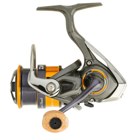 Daiwa - 22 Silvercreek X LT2000S - XH - Hengelsport De Goeie Vangst
